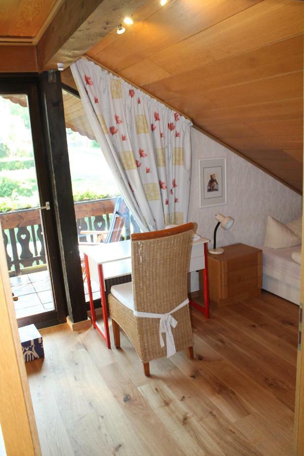 Belvedere Appart & Chalet: Edersee Retreat with GästeCard Waldeck  Exterior photo